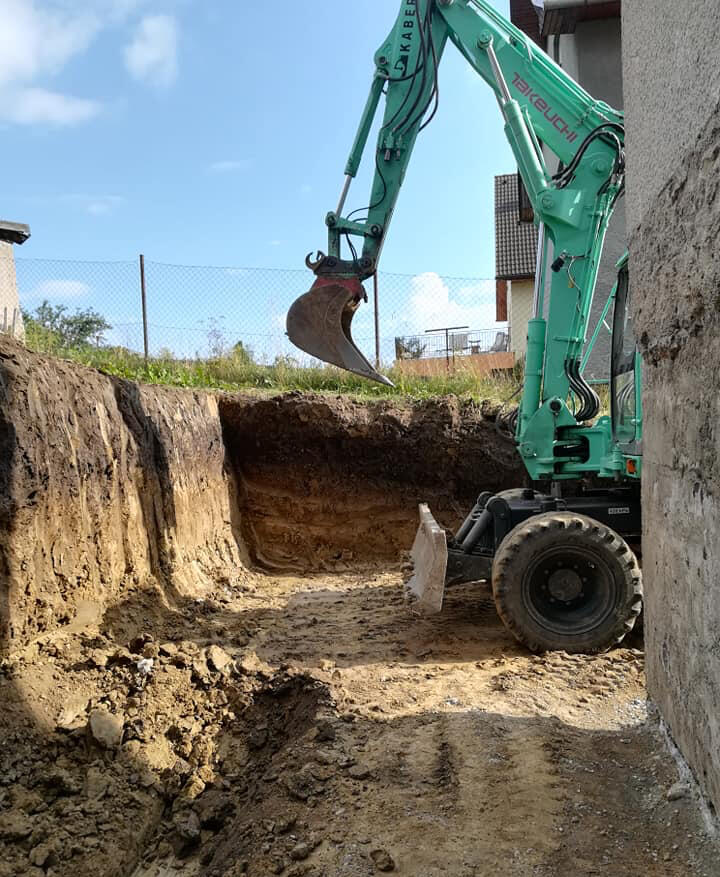 Ternénne úpravy Kaber.s.r.o. základová doska, betónová doska, stavebné základy, kvalitné stavby Liptov, betónové stavby, železobetónové konštrukcie, betónové práce, stavebná firma Liptov, terénne úpravy, výkopové práce, príprava pozemku, stavebné úpravy Liptov, stavebné projekty, real